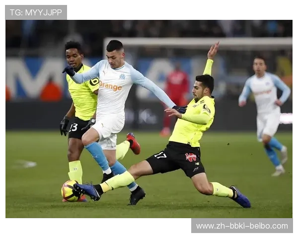 法甲新赛季球员名单总览：各支球队阵容更新与主力预测